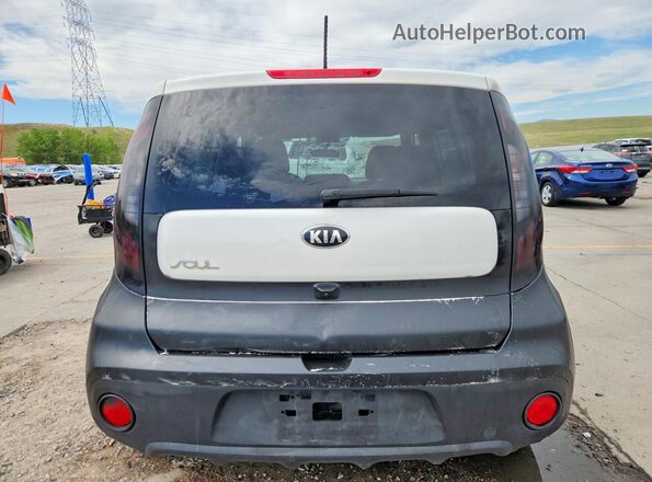 KNDJN2A23K7664711 2019 KIA SOUL Белый Вид сзади