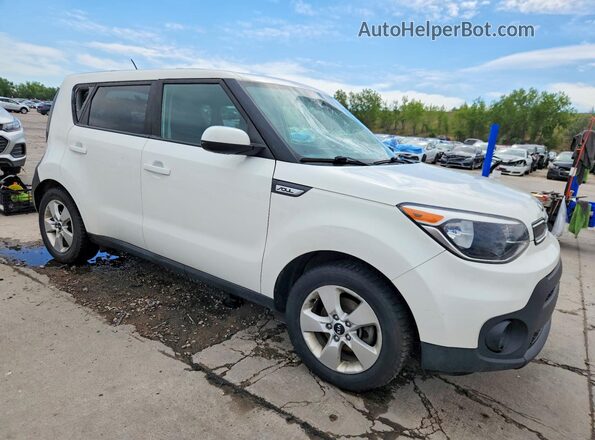 KNDJN2A23K7664711 2019 KIA SOUL Белый Передняя правая четверть
