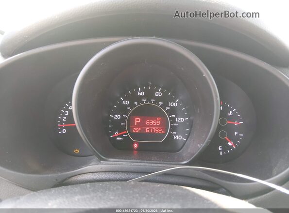 KNDJN2A23K7916604 2019 KIA SOUL Green Widok tylnych siedzeń