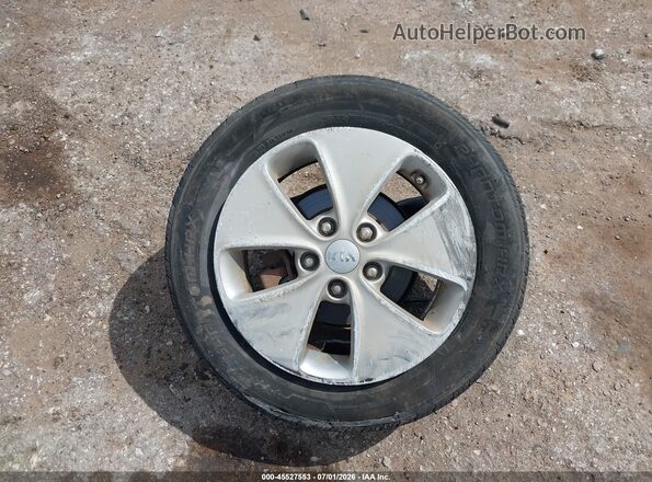 KNDJN2A24G7351237 2016 KIA SOUL Silver Սարքավորումների վահանակի տեսք