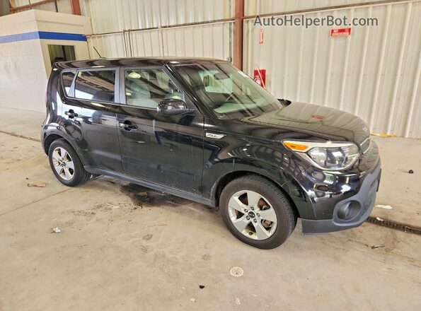 KNDJN2A25J7586785 2018 KIA SOUL Черный Передняя правая четверть