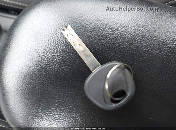 KNDJN2A26K7651841 2019 KIA SOUL Tan Dashboard view