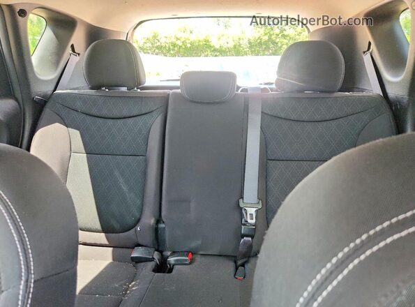 KNDJN2A27K7696092 2019 KIA SOUL Черный Вид задних сидений