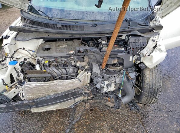 KNDJN2A28K7647046 2019 KIA SOUL White Սալոնի հետևի տեսք