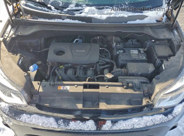 KNDJN2A29J7557693 2018 KIA SOUL Black Вид задньої частини салону