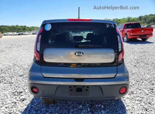 KNDJN2A29K7020100 2019 KIA SOUL Gray უკანა ხედი