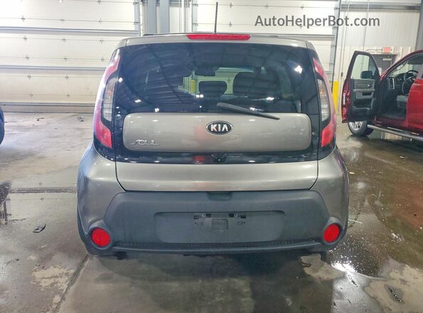 KNDJN2A2XG7325323 2016 KIA SOUL Серый Вид сзади