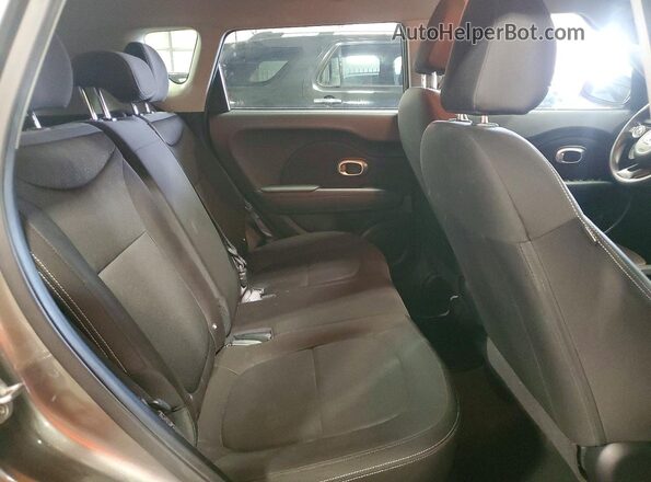 KNDJN2A2XG7325323 2016 KIA SOUL Серый Вид задней части салона