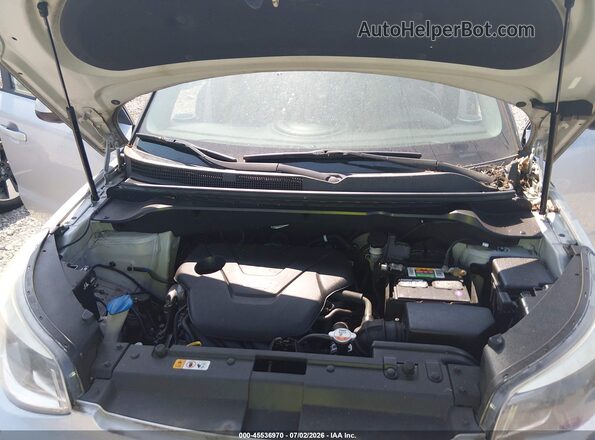 KNDJN2A2XG7842119 2016 KIA SOUL Silver Rear view