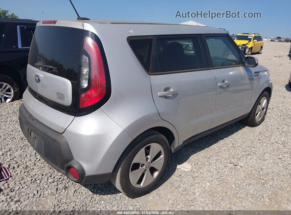 KNDJN2A2XG7842119 2016 KIA SOUL Silver Rear right