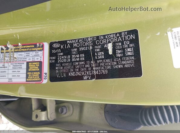 KNDJN2A2XG7843769 2016 KIA SOUL Green Engine compartment view