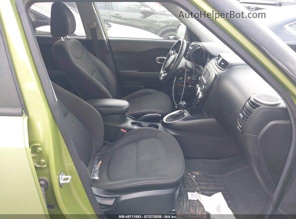 KNDJN2A2XG7871345 2016 KIA SOUL Green წინა სალონის ხედი
