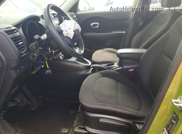 KNDJN2A2XH7879236 2017 KIA SOUL Green Vista interior delantera