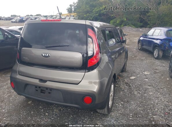 KNDJN2A2XJ7510897 2018 KIA SOUL Gray Trasero derecho
