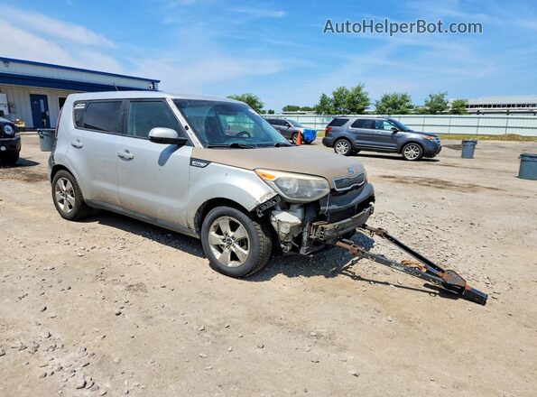 KNDJN2A2XJ7536271 2018 KIA SOUL Silver Przód prawy