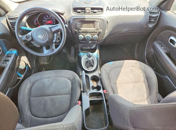 KNDJN2A2XJ7536271 2018 KIA SOUL Silver Widok deski rozdzielczej