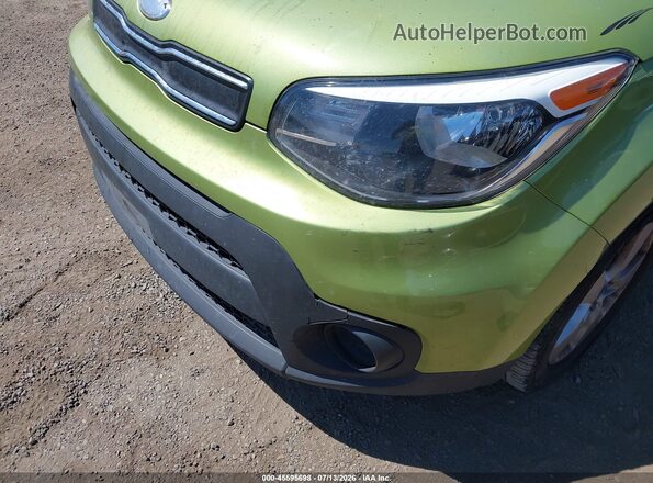 KNDJN2A2XJ7902097 2018 KIA SOUL Green Widok wnętrza z tyłu