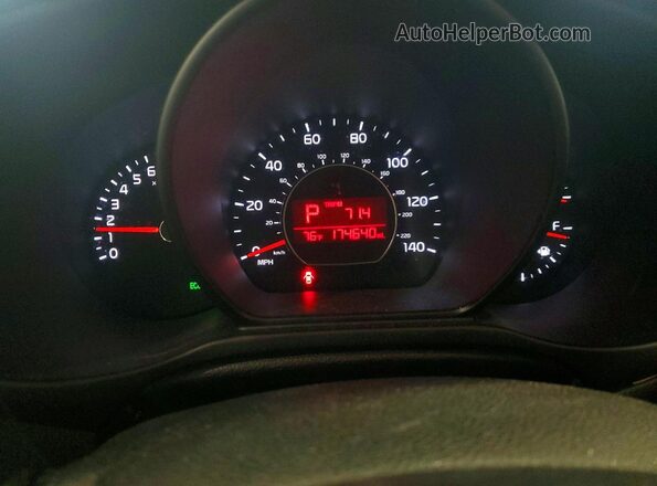 KNDJP3A50J7601719 2018 KIA SOUL Gray Widok zestawu wskaźników