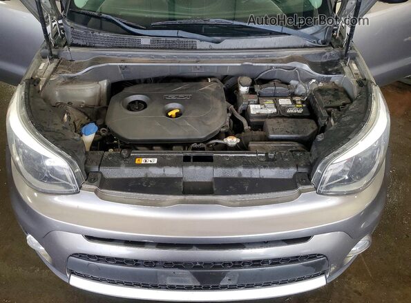 KNDJP3A50J7601719 2018 KIA SOUL Gray Widok wnętrza z tyłu