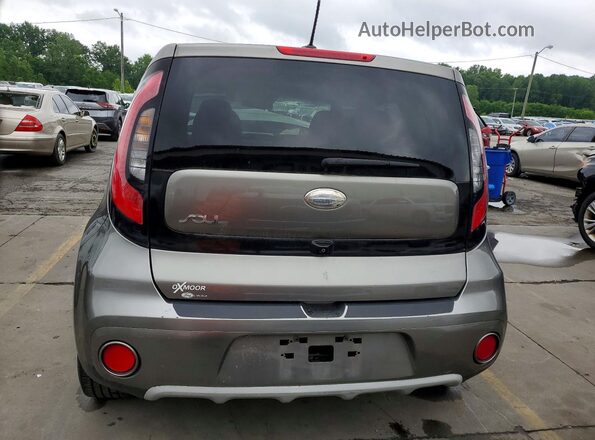 KNDJP3A52K7013564 2019 KIA SOUL Gray Vista trasera