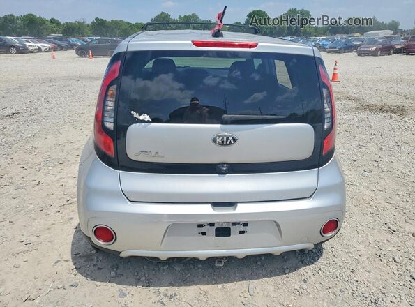 KNDJP3A55H7499456 2017 KIA SOUL Silver Հետևի տեսք
