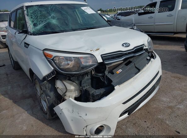 KNDJP3A55J7901868 2018 KIA SOUL White Vista frontal