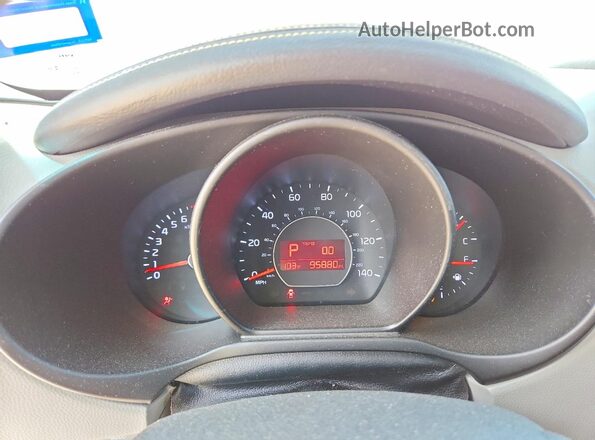 KNDJP3A56G7835159 2016 KIA SOUL Silver Widok zestawu wskaźników