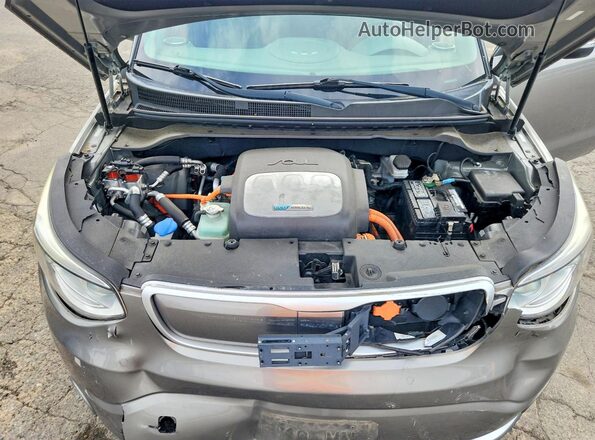 KNDJP3AEXG7006093 2016 KIA SOUL Gray Vista interior trasera
