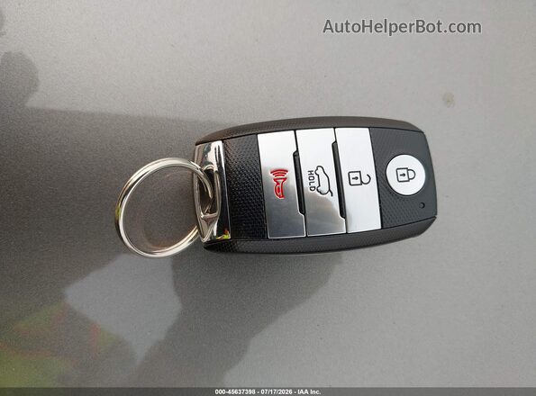 KNDJX3AA2J7515468 2018 KIA SOUL Gray Առջևի վահանակի տեսք