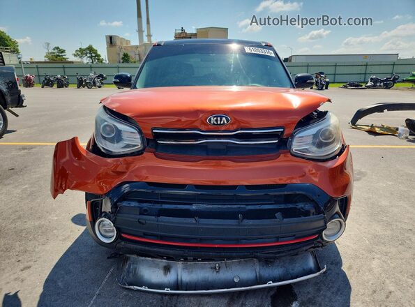 KNDJX3AA2J7584693 2018 KIA SOUL Оранжевый Вид спереди