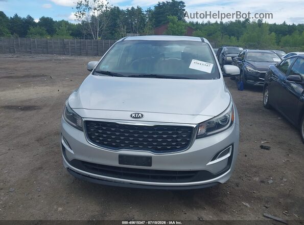 KNDMA5C17K6559206 2019 KIA SEDONA Silver Front view