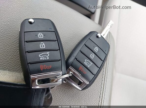 KNDMA5C1XJ6409802 2018 KIA SEDONA Black Առջևի վահանակի տեսք