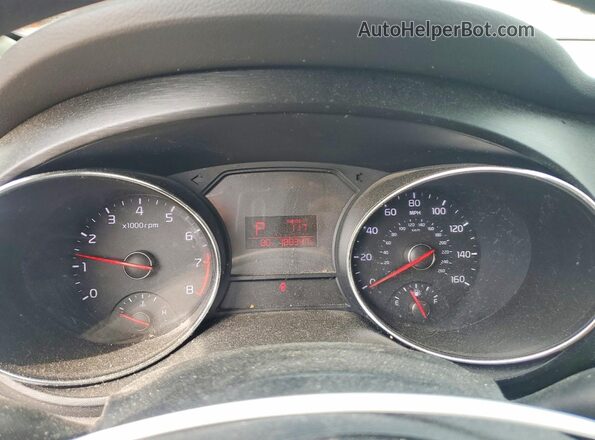 KNDMB5C10H6228618 2017 KIA SEDONA Бордовый Вид щитка приборов