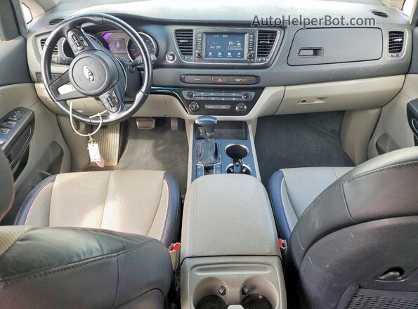 KNDMB5C10K6538243 2019 KIA SEDONA White Dashboard view