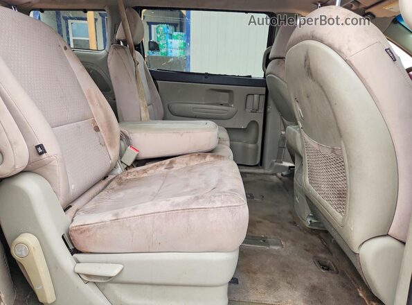 KNDMB5C11G6092188 2016 KIA SEDONA Темно-бордовый Вид задней части салона