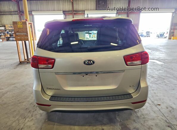 KNDMB5C11G6120989 2016 KIA SEDONA Silver უკანა ხედი
