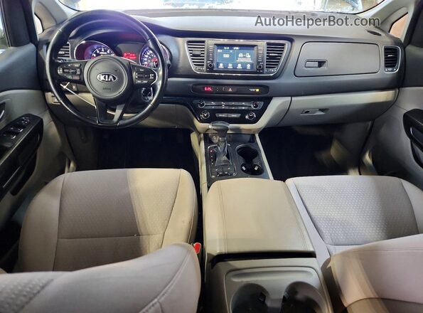 KNDMB5C11H6290853 2017 KIA SEDONA Black Widok deski rozdzielczej