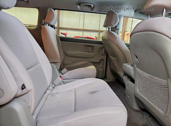 KNDMB5C11H6290853 2017 KIA SEDONA Black Widok wnętrza z tyłu