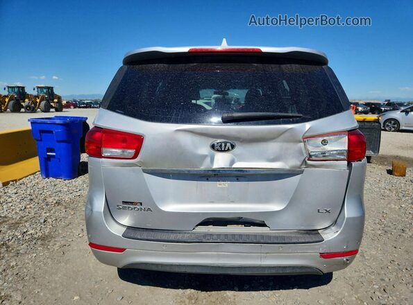 KNDMB5C12G6092961 2016 KIA SEDONA Silver Vista trasera