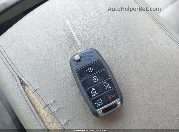 KNDMB5C12G6162068 2016 KIA SEDONA Бирюзовый Вид панели приборов