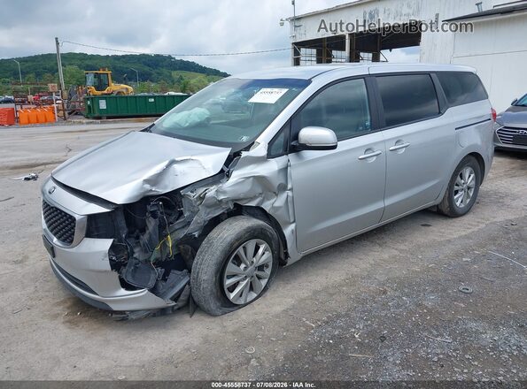 KNDMB5C12H6218429 2017 KIA SEDONA Silver Front left