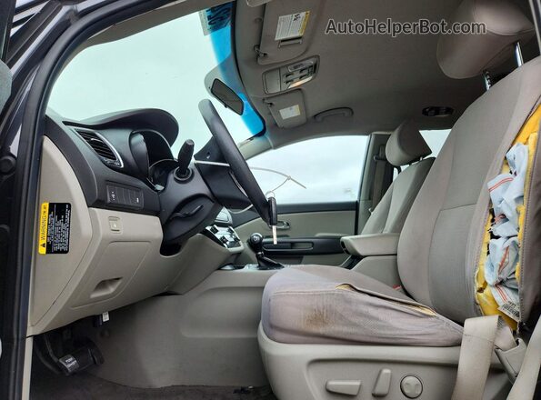 KNDMB5C12H6234274 2017 KIA SEDONA Gray წინა სალონის ხედი