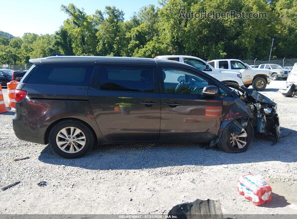 KNDMB5C12H6314271 2017 KIA SEDONA Gray Սալոնի հետևի տեսք