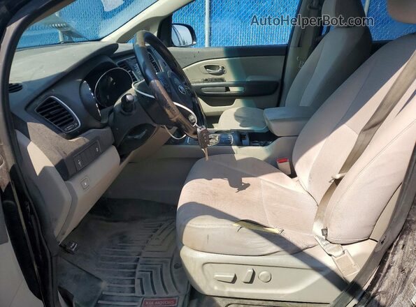 KNDMB5C13G6095965 2016 KIA SEDONA Угольный Вид салона спереди