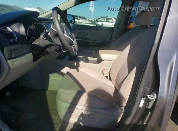 KNDMB5C13G6165593 2016 KIA SEDONA Угольный Вид салона спереди