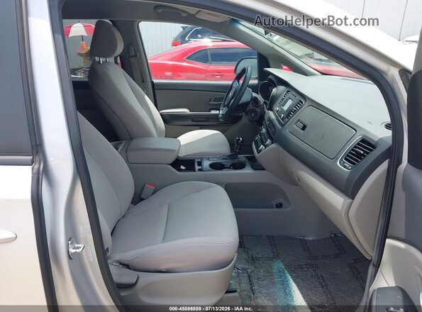 KNDMB5C13G6173404 2016 KIA SEDONA Gray Вид салону спереду