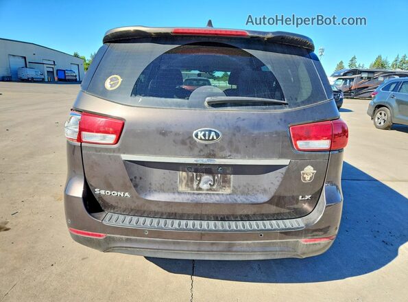 KNDMB5C13G6201461 2016 KIA SEDONA Brown Widok z tyłu