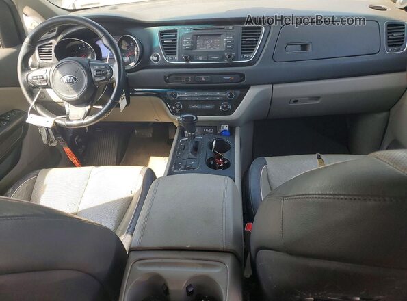 KNDMB5C13H6238396 2017 KIA SEDONA Brown წინა პანელის ხედი