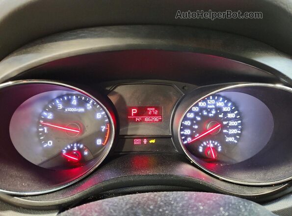 KNDMB5C14H6249942 2017 KIA SEDONA Black Սարքավորումների վահանակի տեսք