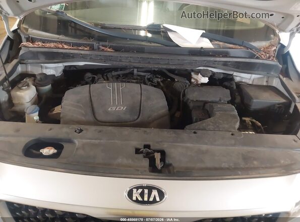 KNDMB5C15H6218599 2017 KIA SEDONA Silver Вид ззаду